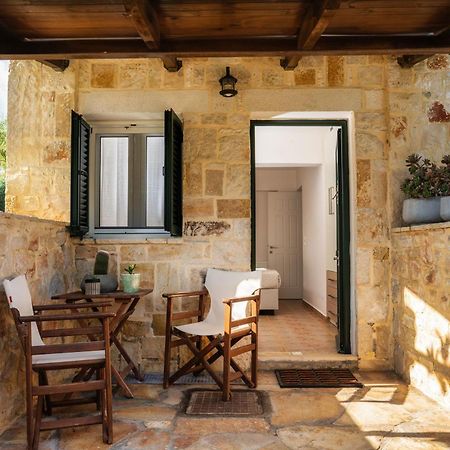 Suburban Elegant Studios Zakynthos Exterior foto